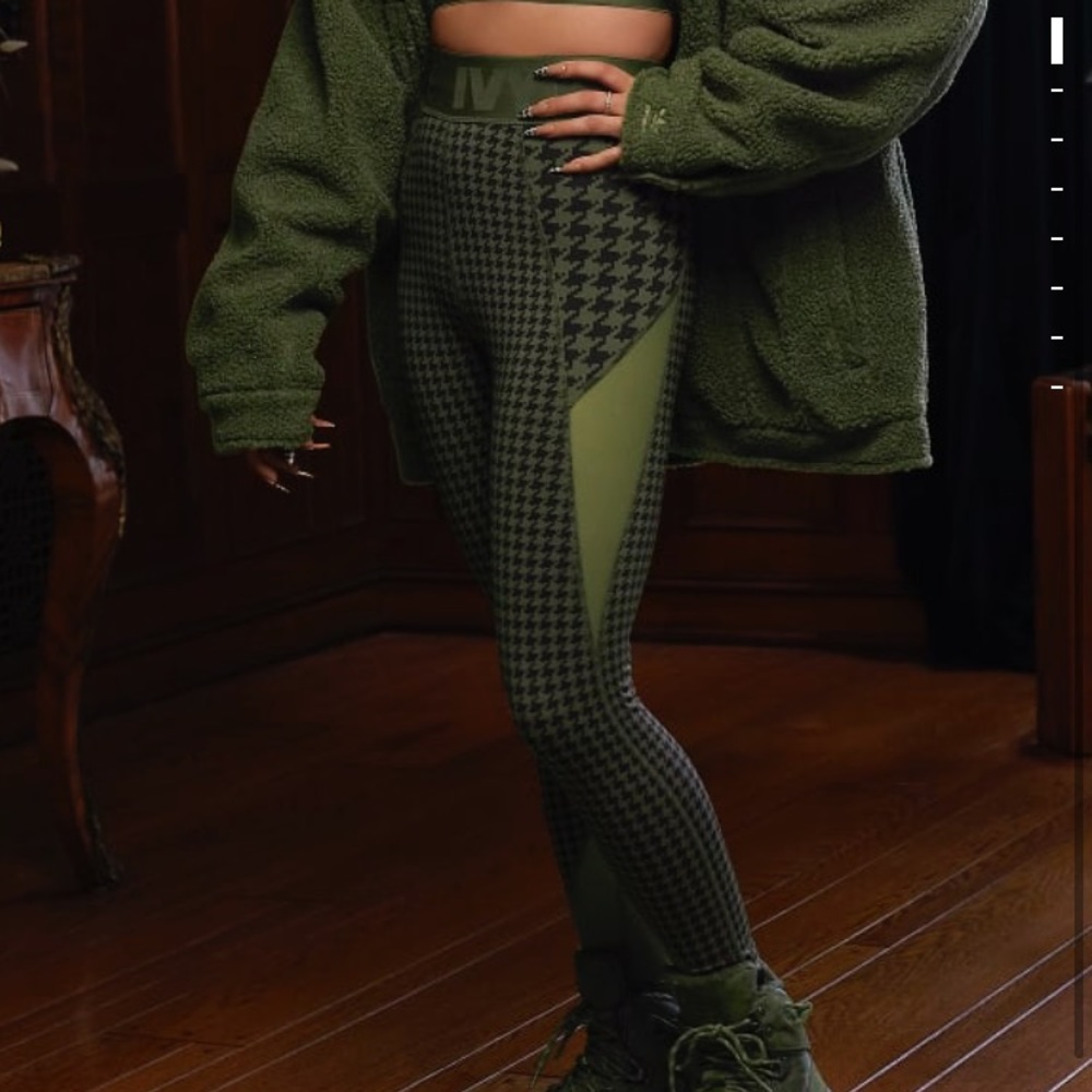 IVY PARK Halls of Ivy tights - Picture 5 of 11